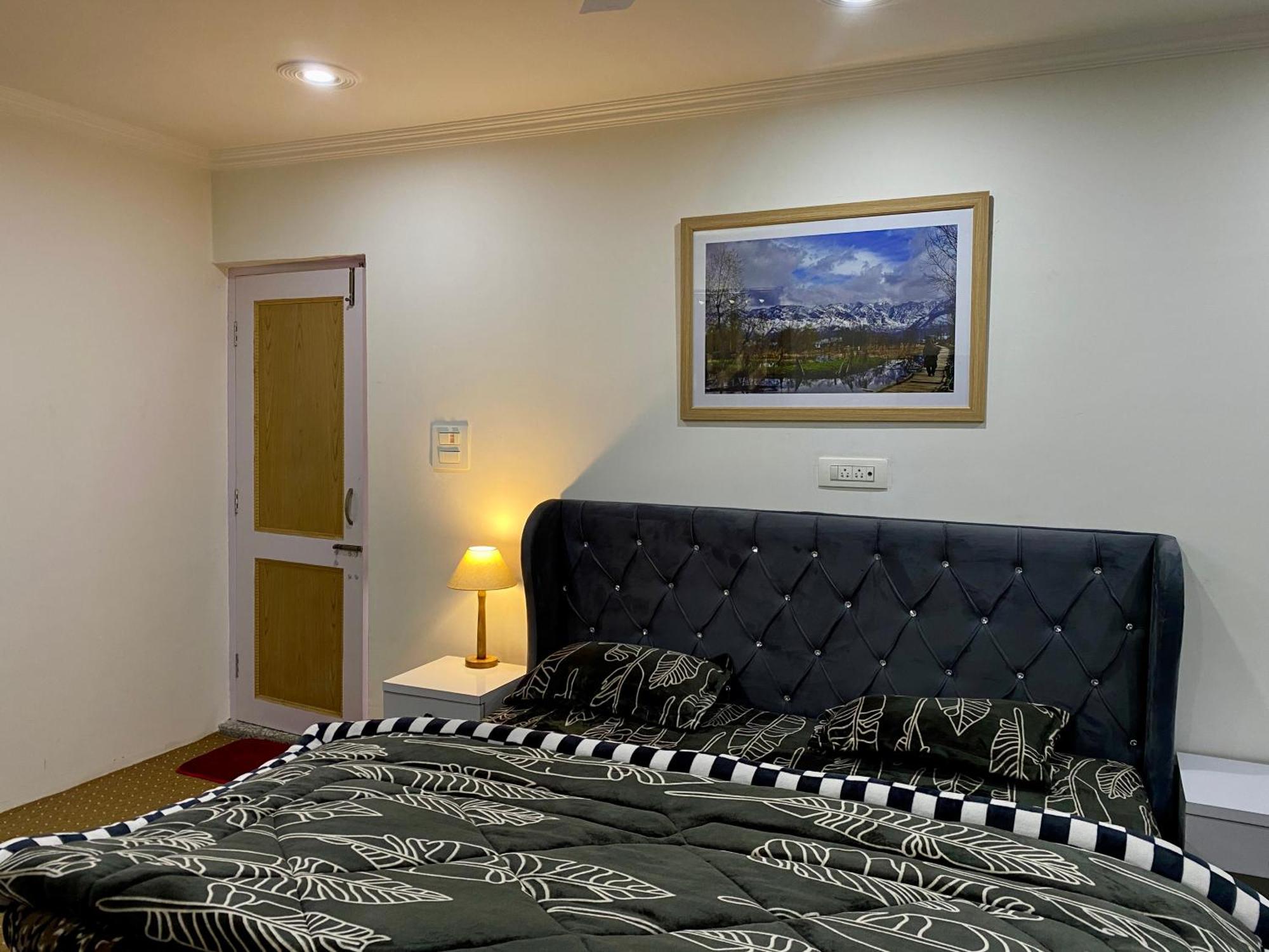 Al Jalal Resort Srīnagar Eksteriør bilde
